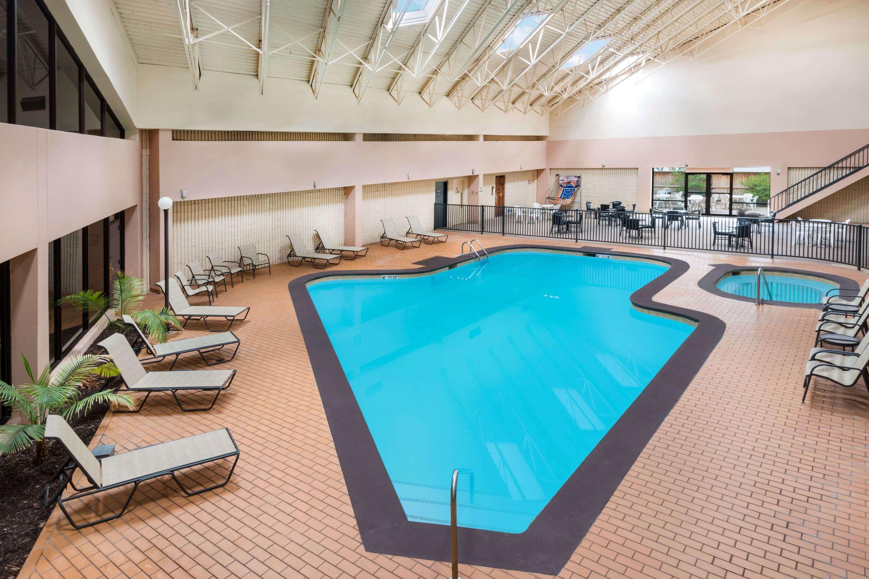 Wyndham Garden Stillwater Ngoại thất bức ảnh